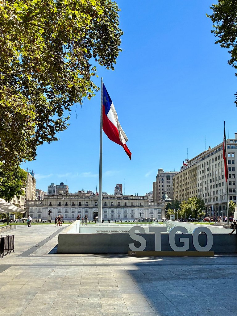 Estudio Terraza + Cama king + escritorio | 709