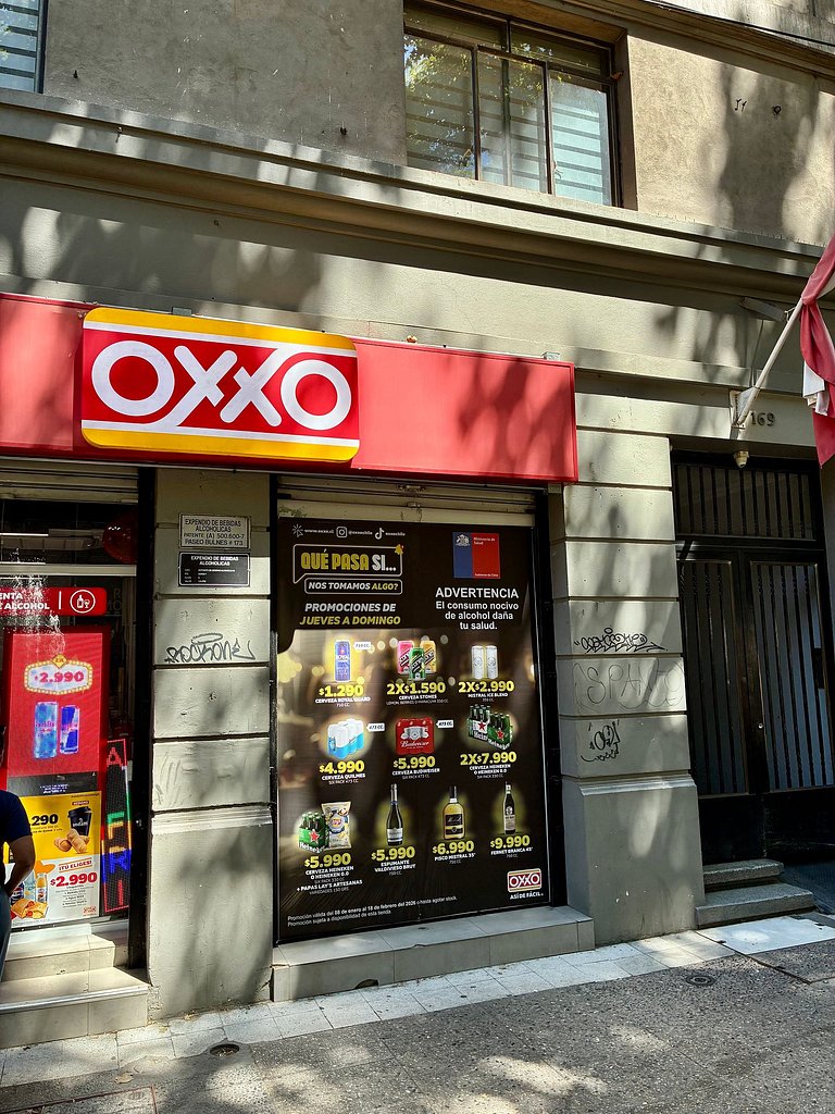 Estudio Terraza + Cama king + escritorio | 709