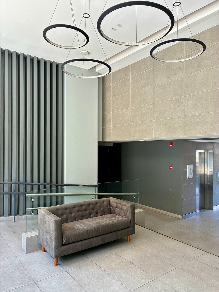 Estudio Terraza + Cama king + escritorio | 901