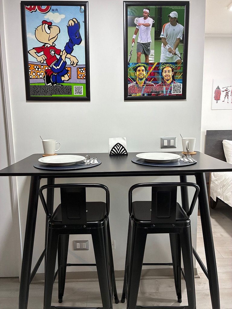 Estudio Terraza + Cama king + escritorio | 902