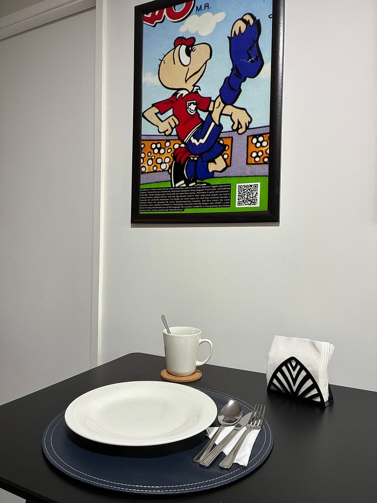 Estudio Terraza + Cama king + escritorio | 902