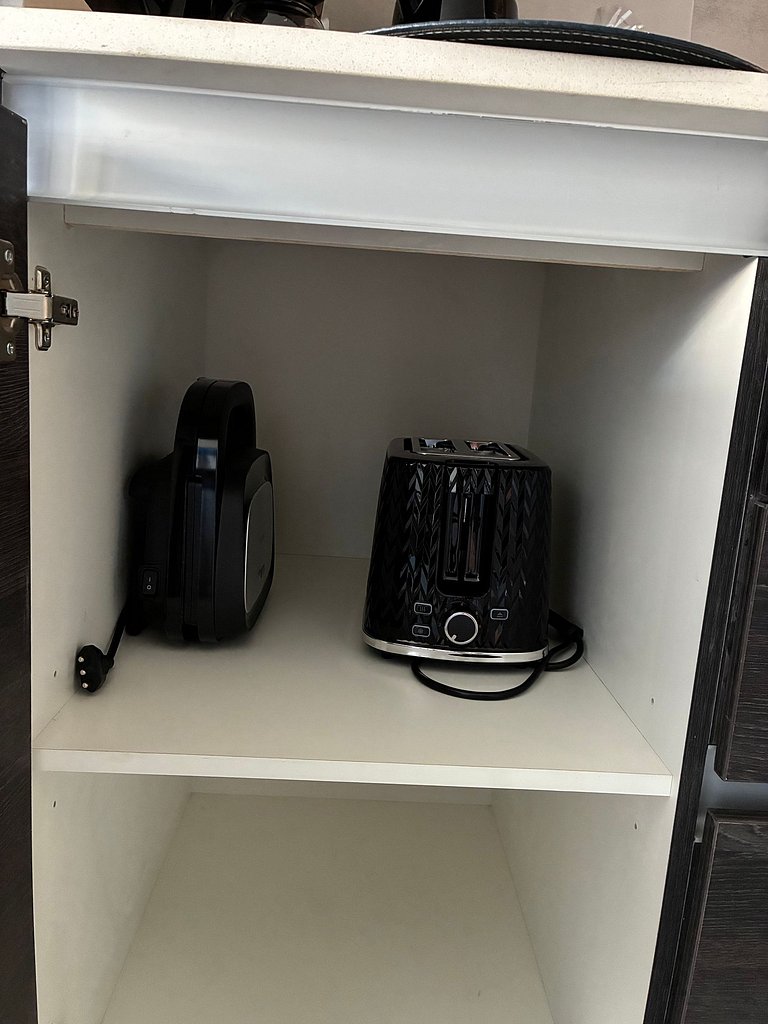 Estudio Terraza + Cama king + escritorio | 702