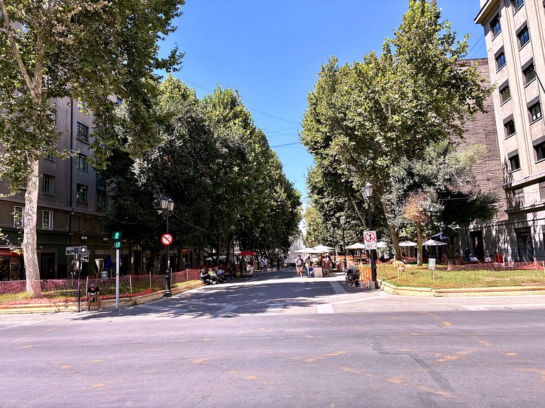 Estudio con terraza y cama king en Santiago Centro