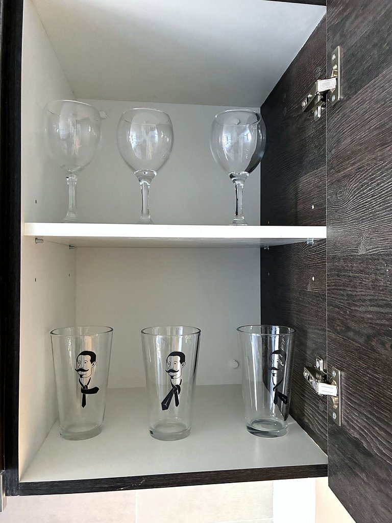 Estudio con terraza privada cama king y escritorio en Santia