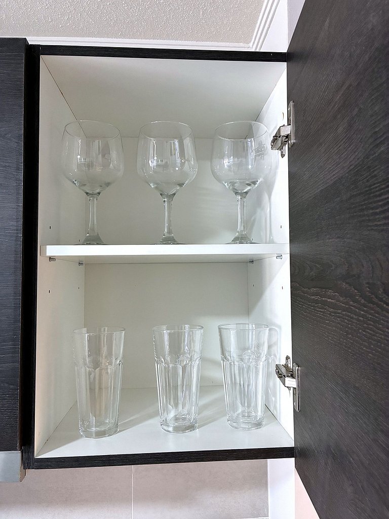 Estudio con terraza privada cama king y escritorio en Santia